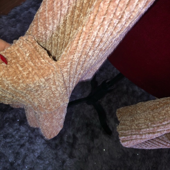 Nice comfortable Blush color Poncho - Picture 6 of 6